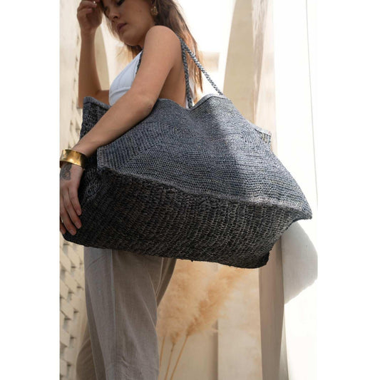 Clipa (XXL) Raffia Beach Tote Bag - elizabeth + Bern