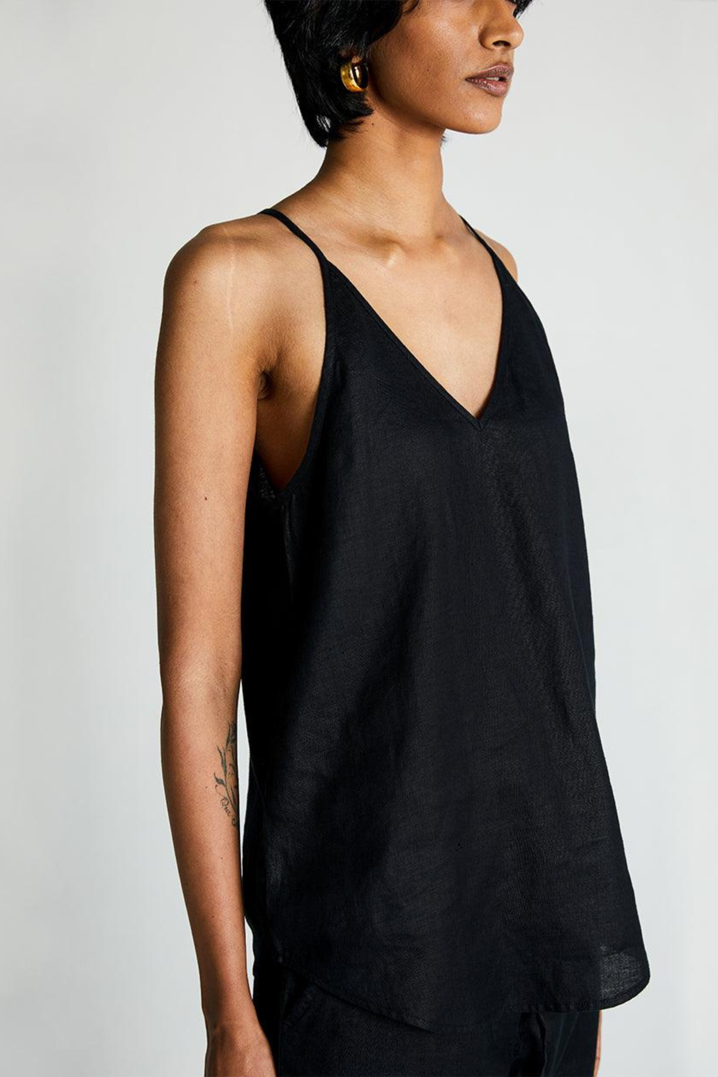 Endless Sunday Top in Black - elizabeth + Bern