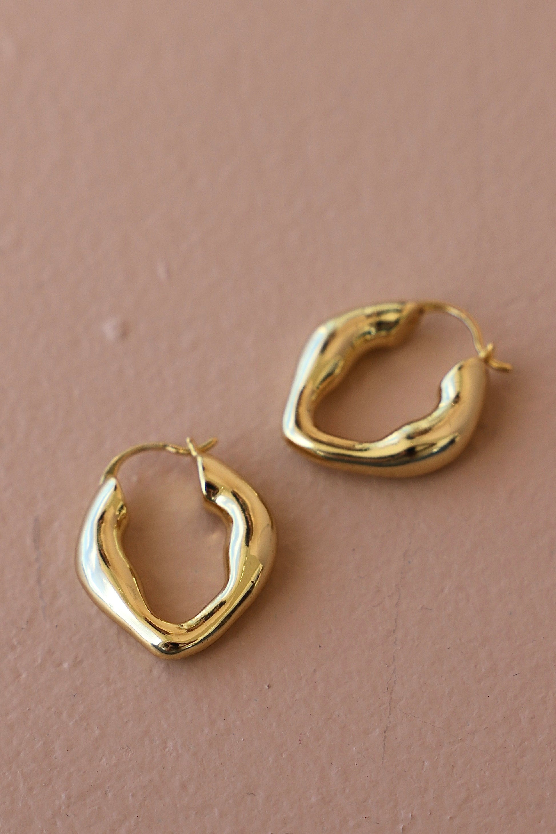 ORGANIC GOLD HOOPS - elizabeth + Bern