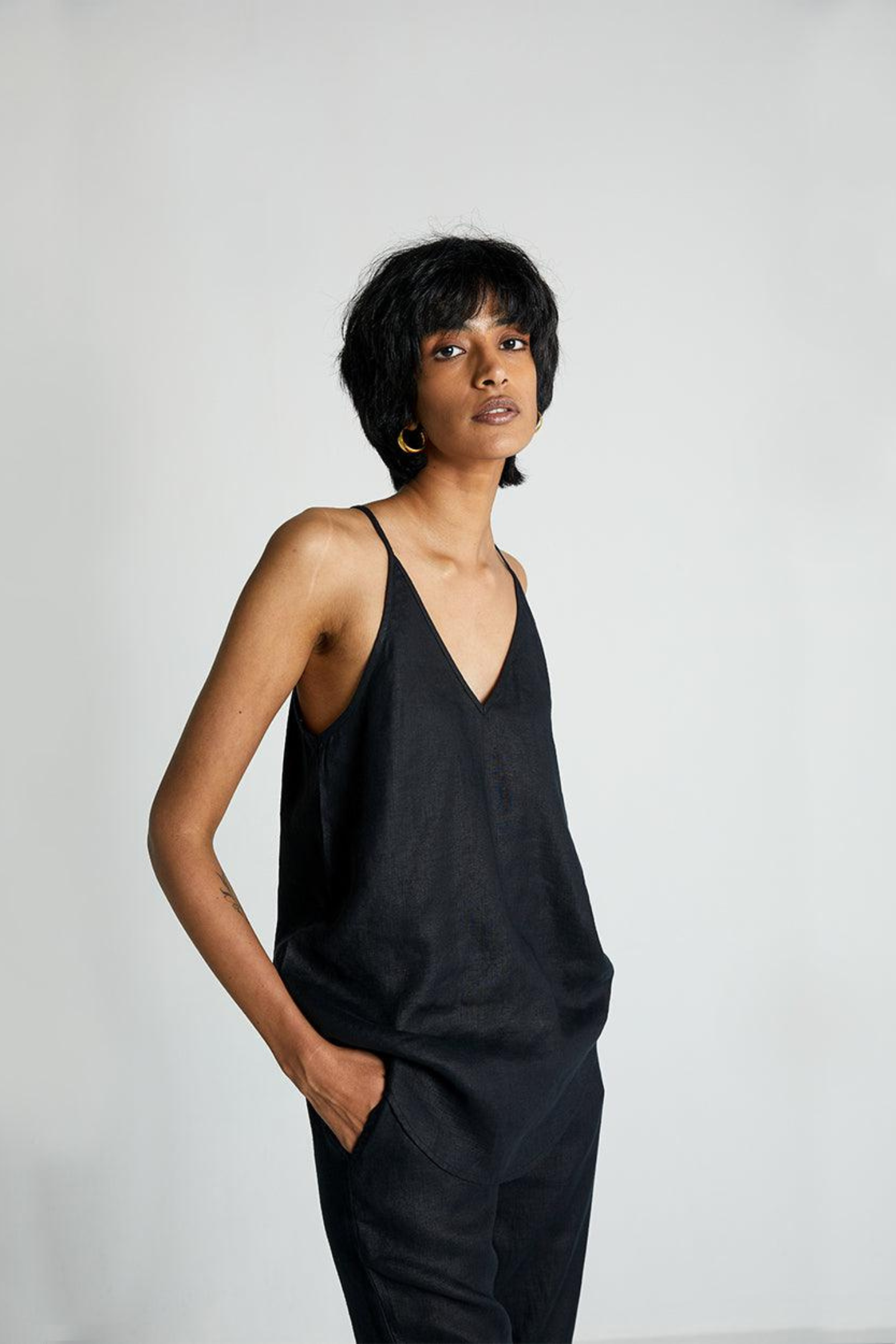 Endless Sunday Top in Black - elizabeth + Bern