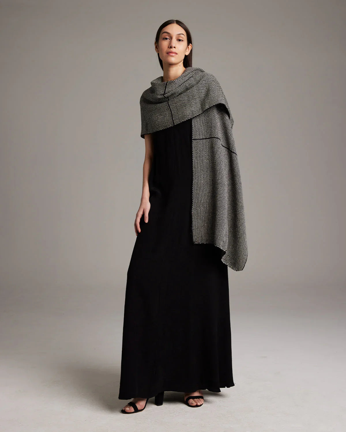 Lineas Shawl in Baby Alpaca - elizabeth + Bern