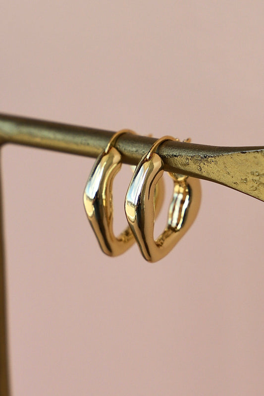 ORGANIC GOLD HOOPS - elizabeth + Bern