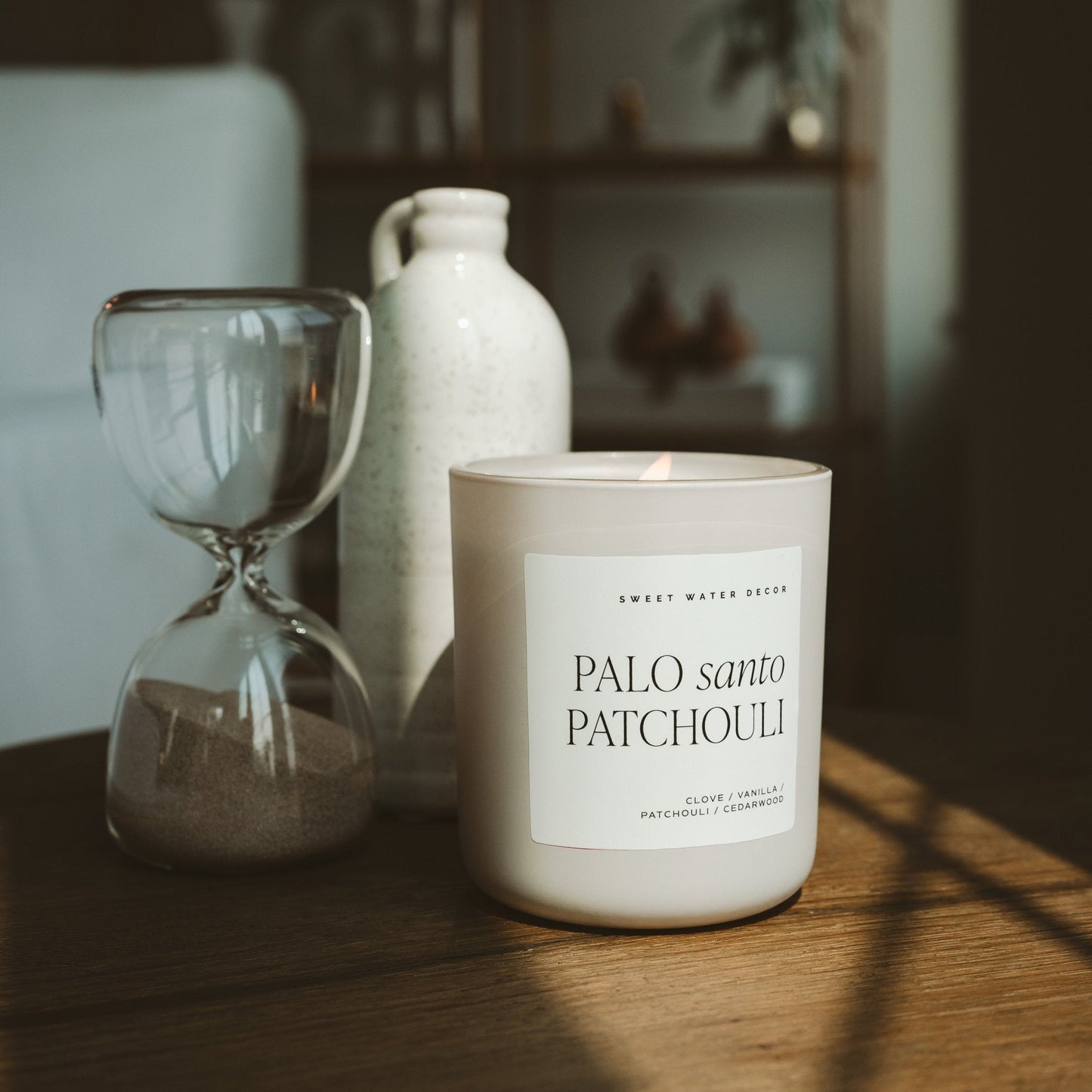 Palo Santo Patchouli Soy Candle - Tan Matte Jar - 15 oz - elizabeth + Bern