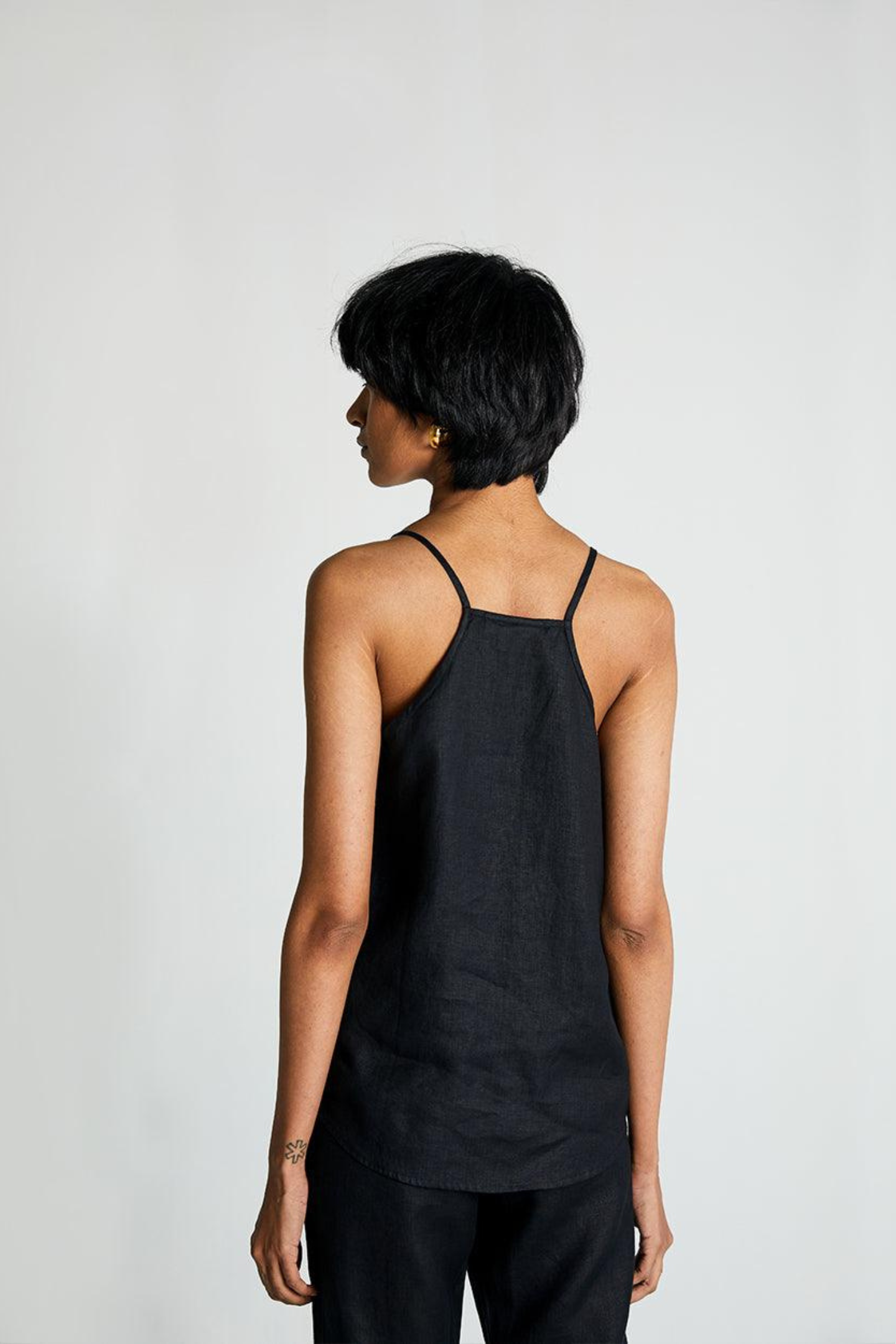 Endless Sunday Top in Black - elizabeth + Bern