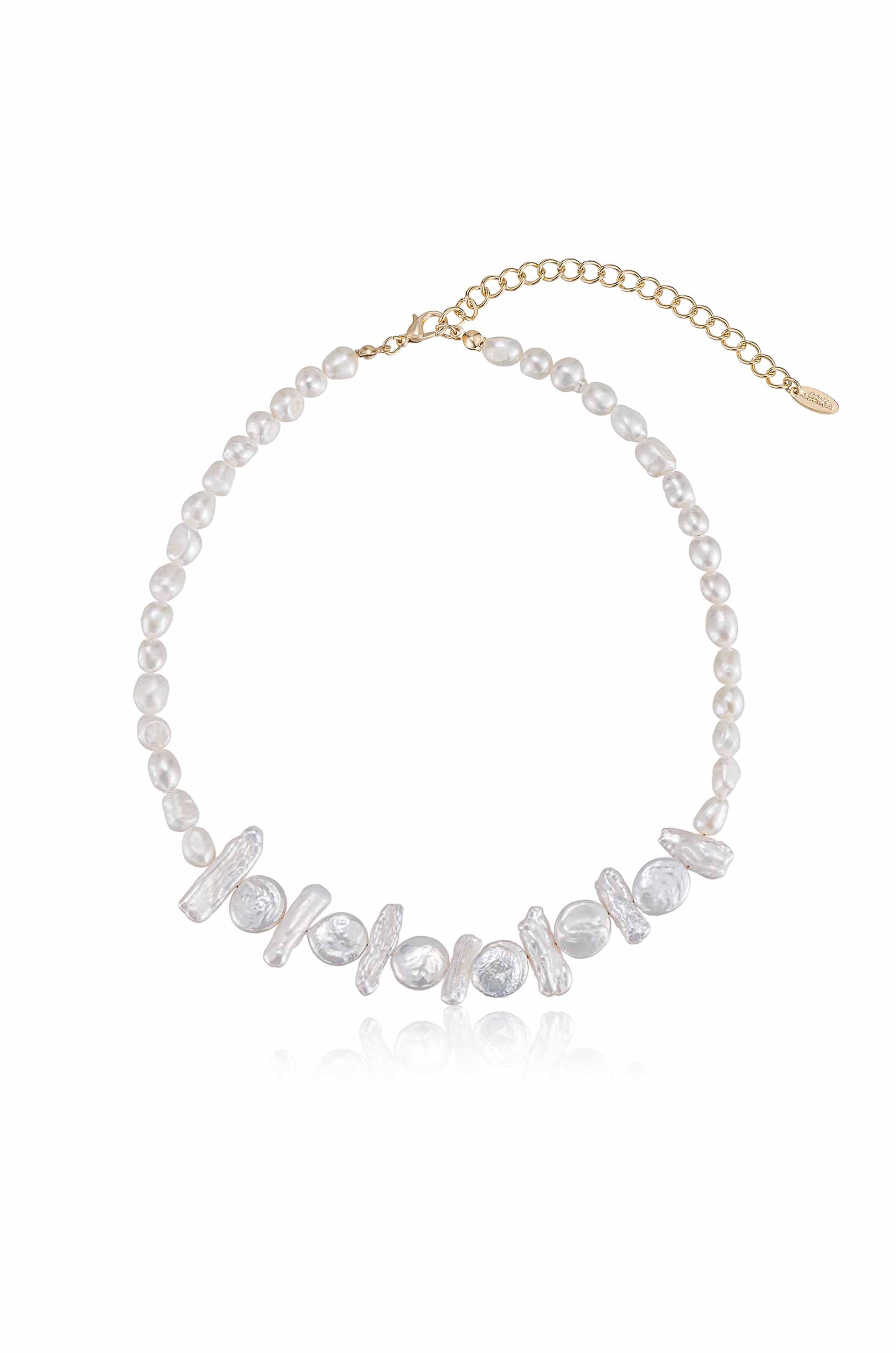 Coastal Views Freshwater Pearl Necklace - elizabeth + Bern