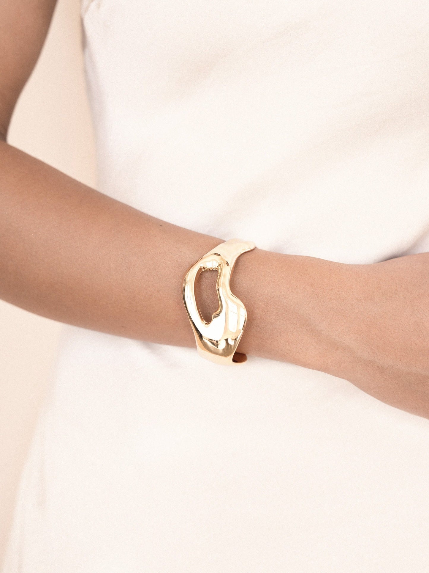 Open Abstract Cuff - elizabeth + Bern