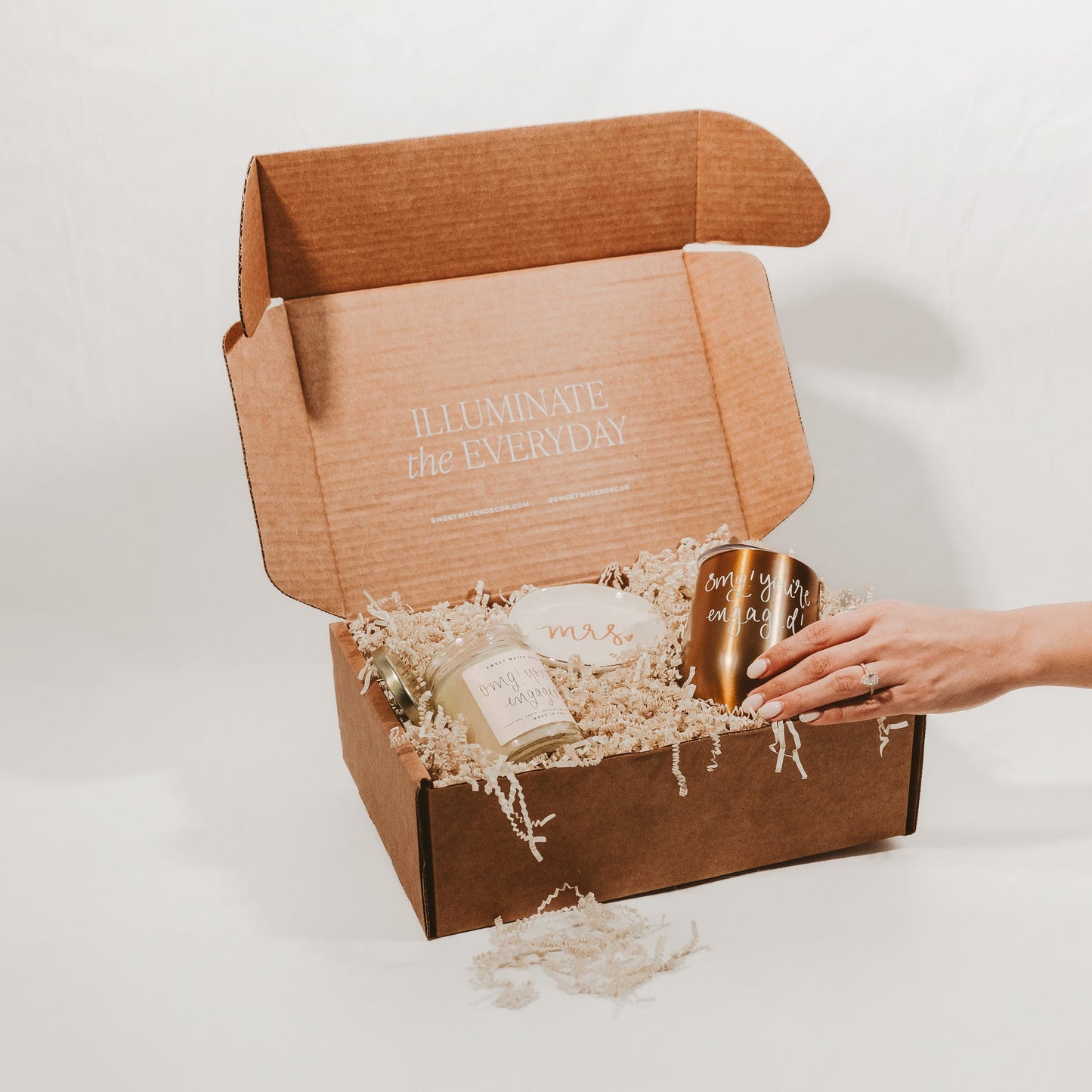 Miss to Mrs. Gift Box - elizabeth + Bern