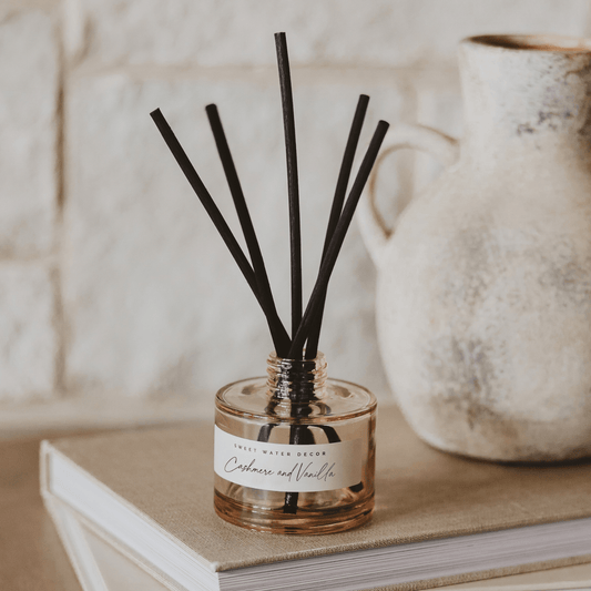 Cashmere and Vanilla Tinted Glass Jar Reed Diffuser - elizabeth + Bern