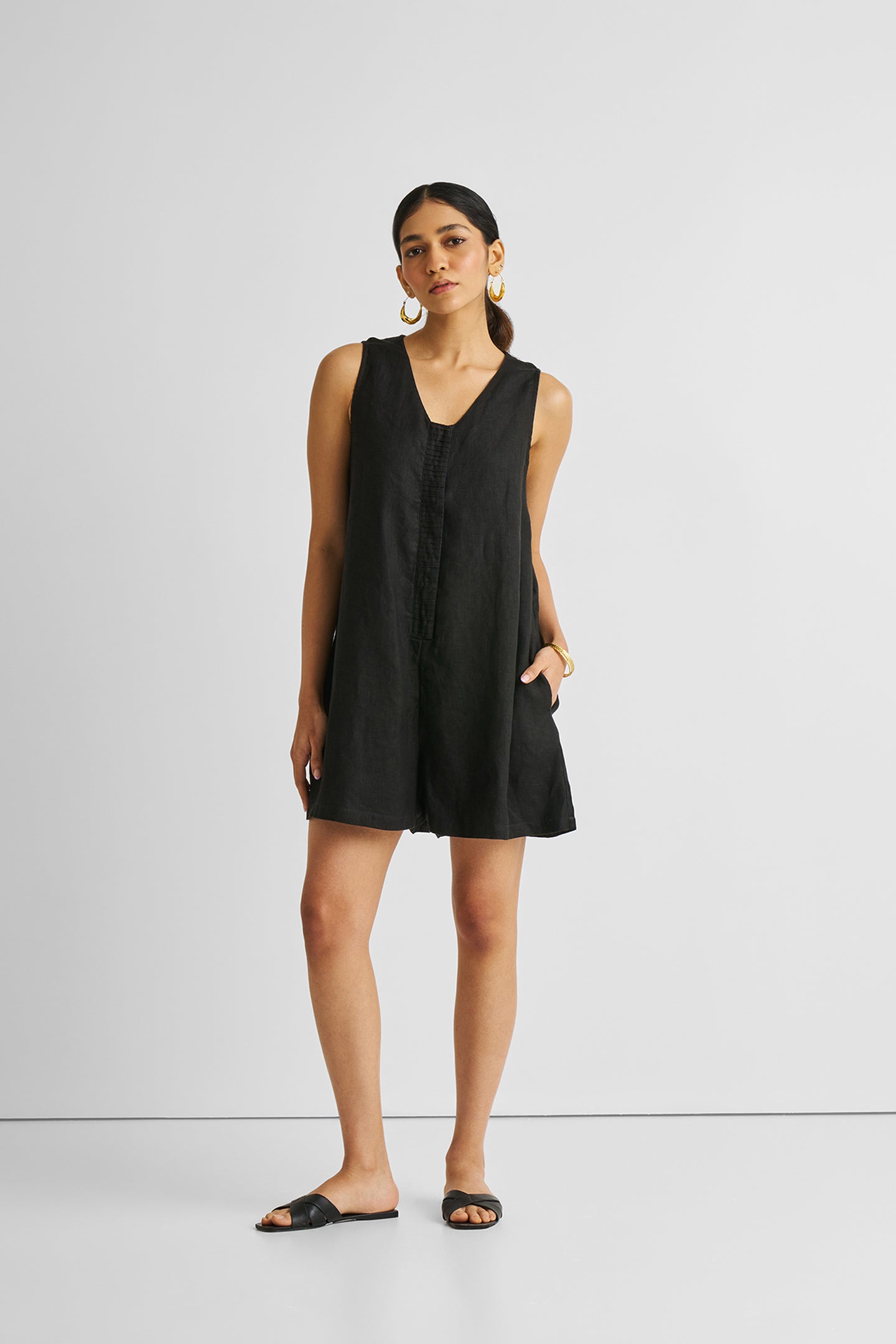 Romp and Play Romper in Black - elizabeth + Bern
