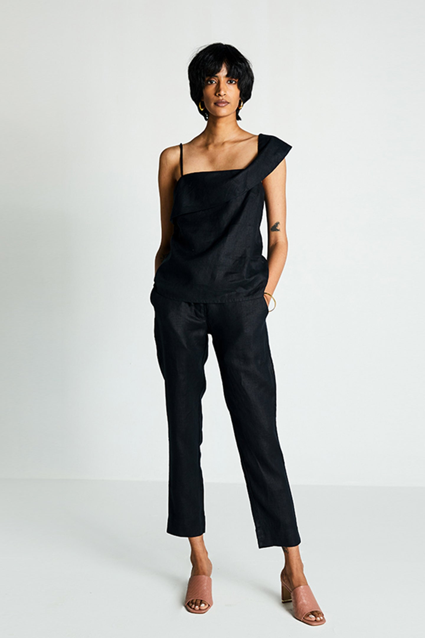The Wandering Wave Top in Black - elizabeth + Bern