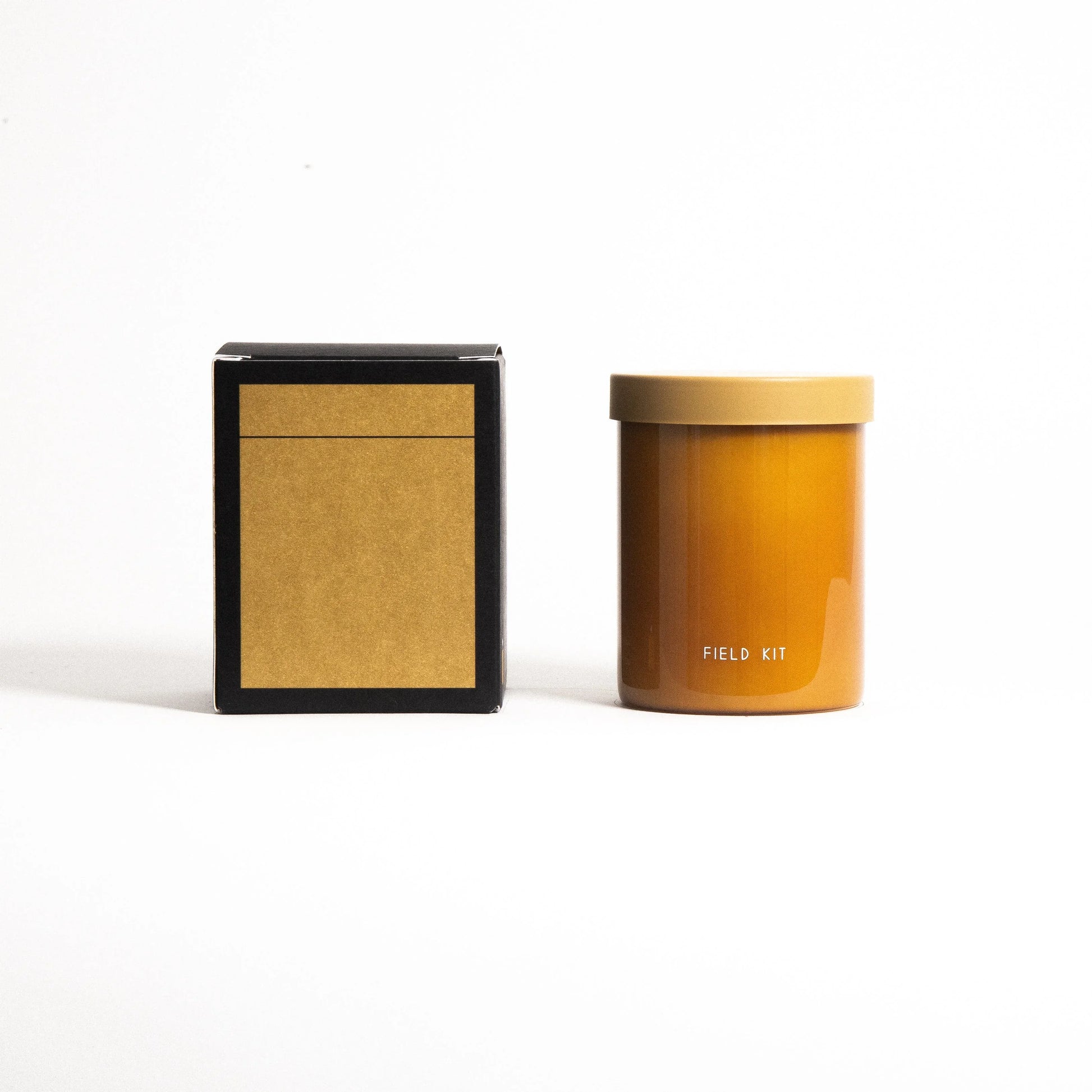 The Solarium Candle by Field Kit - elizabeth + Bern