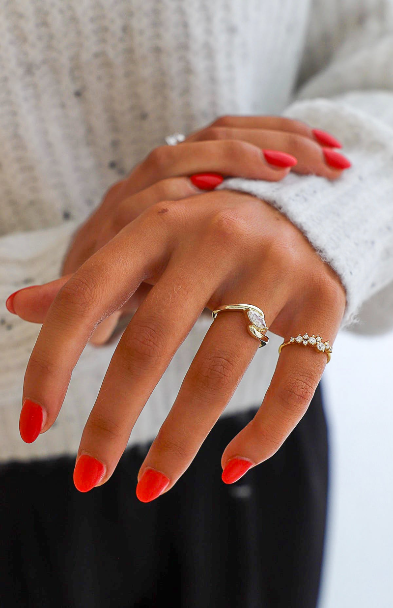 Sustainable gold rings and ethical jewelry collection at Elizabeth and Bern - stackable and everyday rings