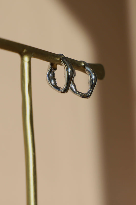 ORGANIC SILVER HOOPS - elizabeth + Bern