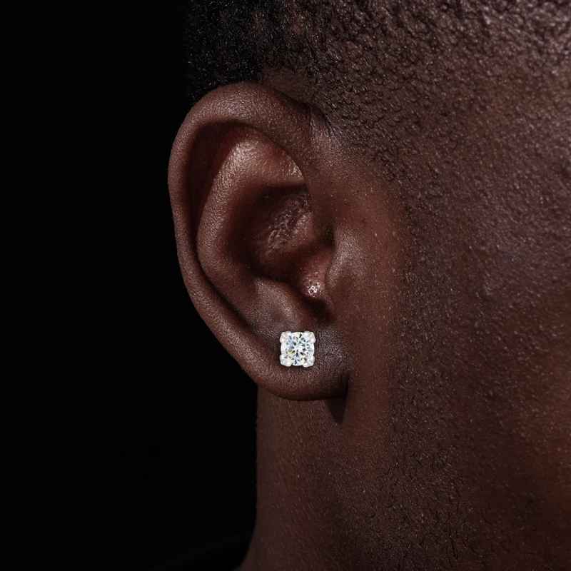 GC Stud Earrings | 925 Silver VVS Moissanite