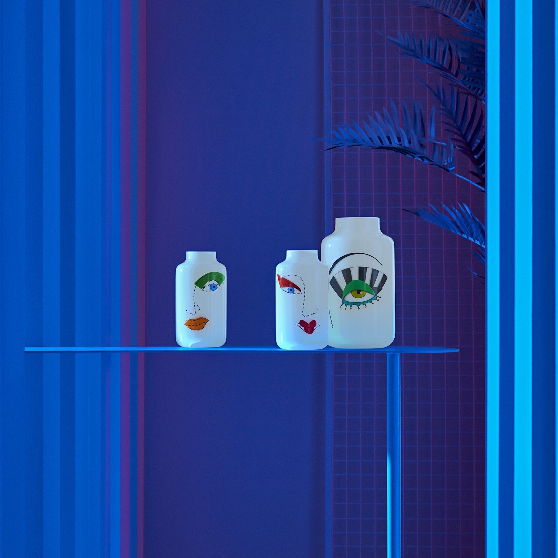 Mini Magnolia Rock & Pop Vase Small