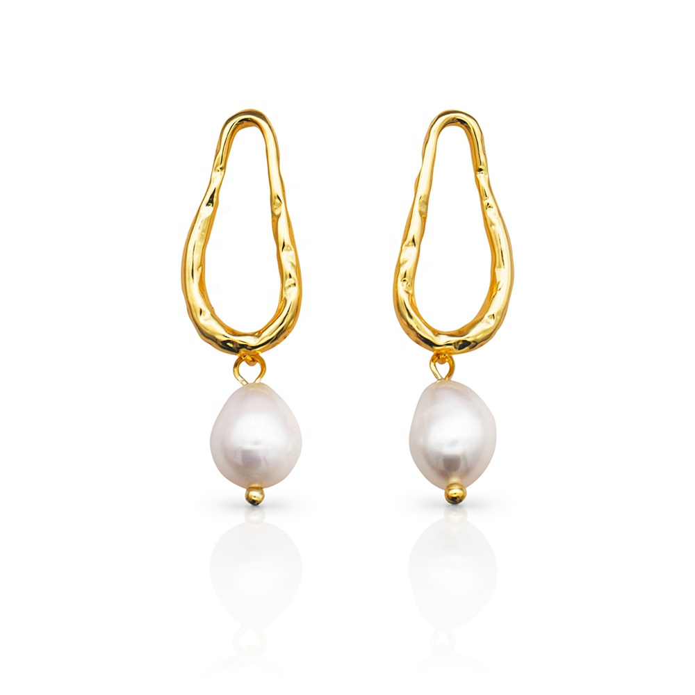 AVELINE PEARL EARRINGS - elizabeth + Bern