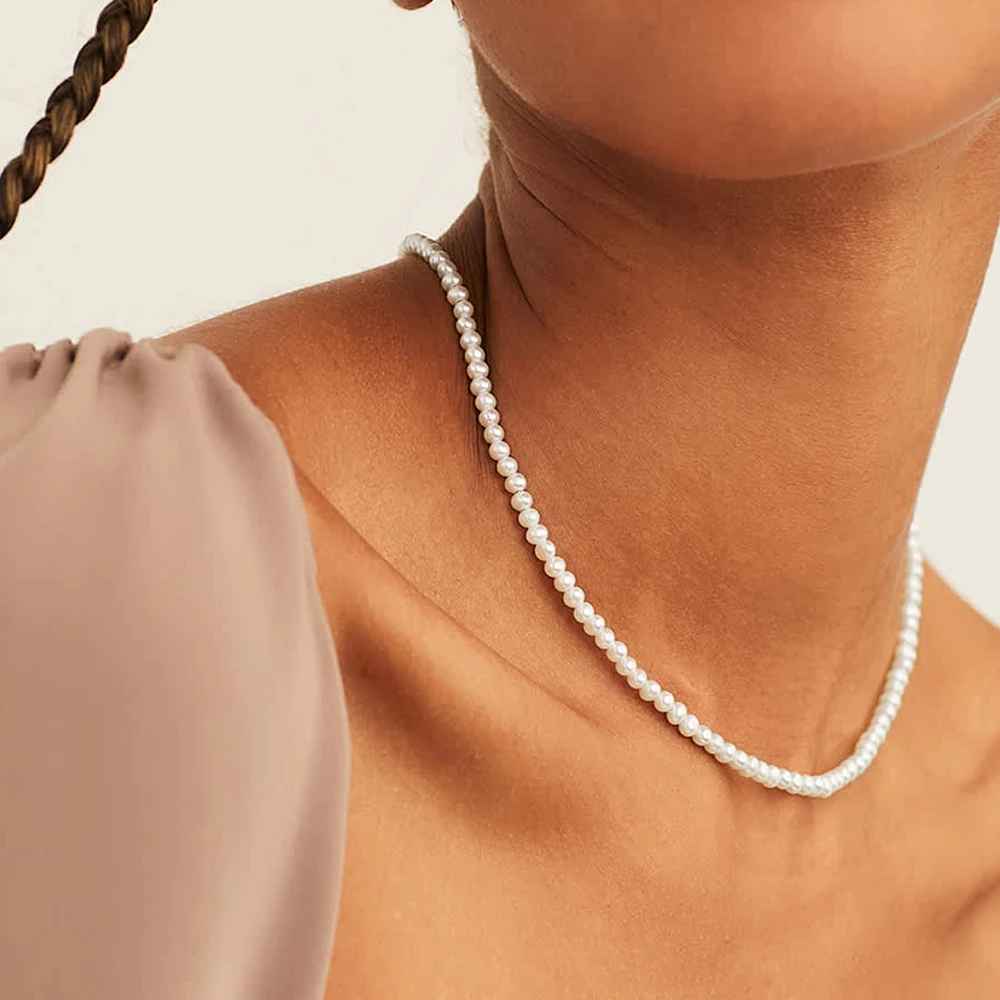 Perle Élégante Classic Pearl Choker Necklace