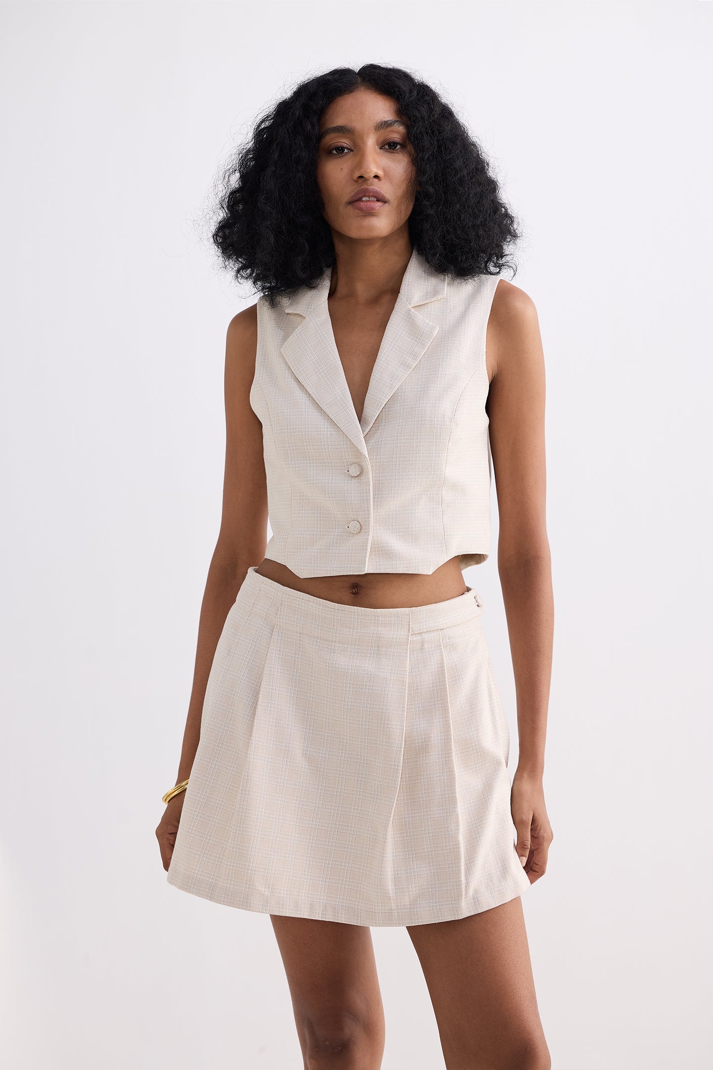 ♡ エムドット　em.  tweed vestツイードジレ♡ Cropped Cotton Tweed Vest Set in Cream | elizabeth + Bern