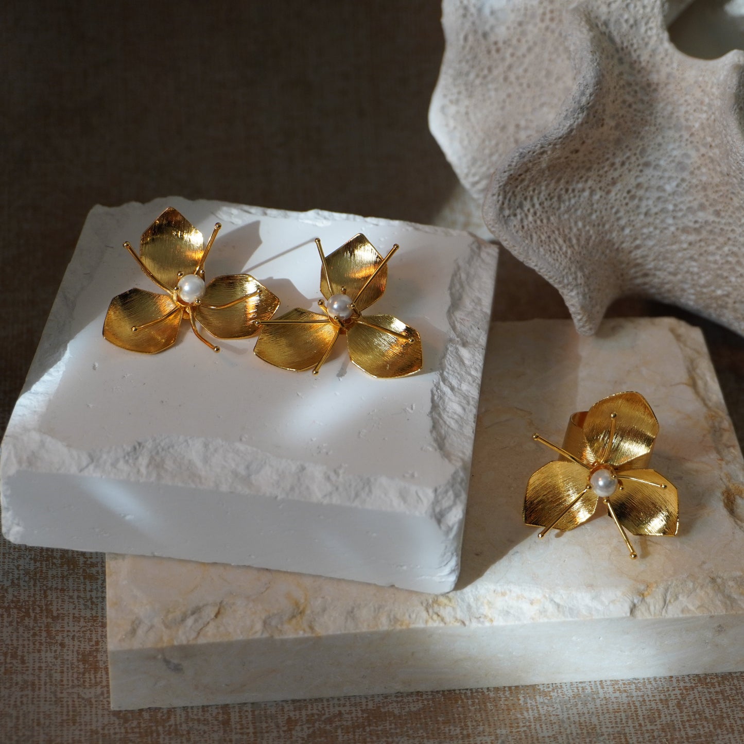 Pearl Flower Ring