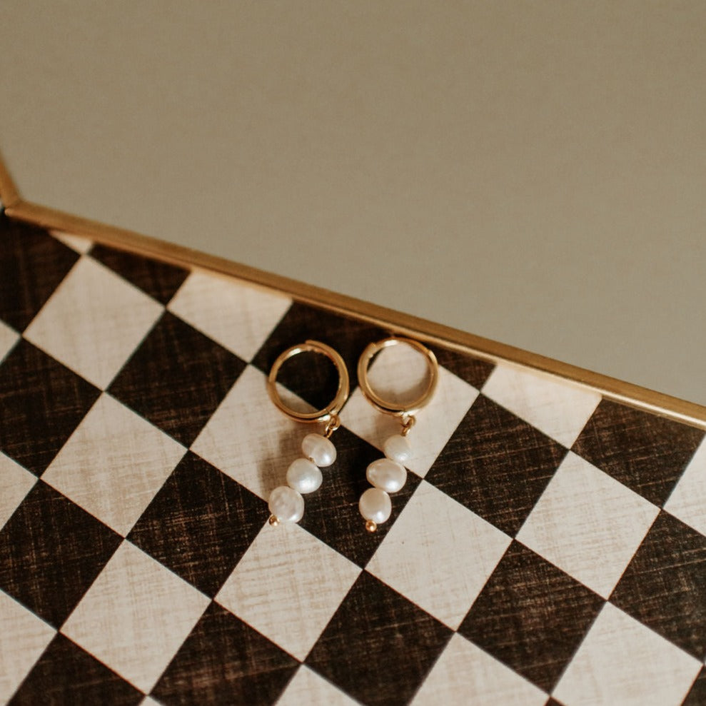 Catalina Pearl Earrings - elizabeth + Bern