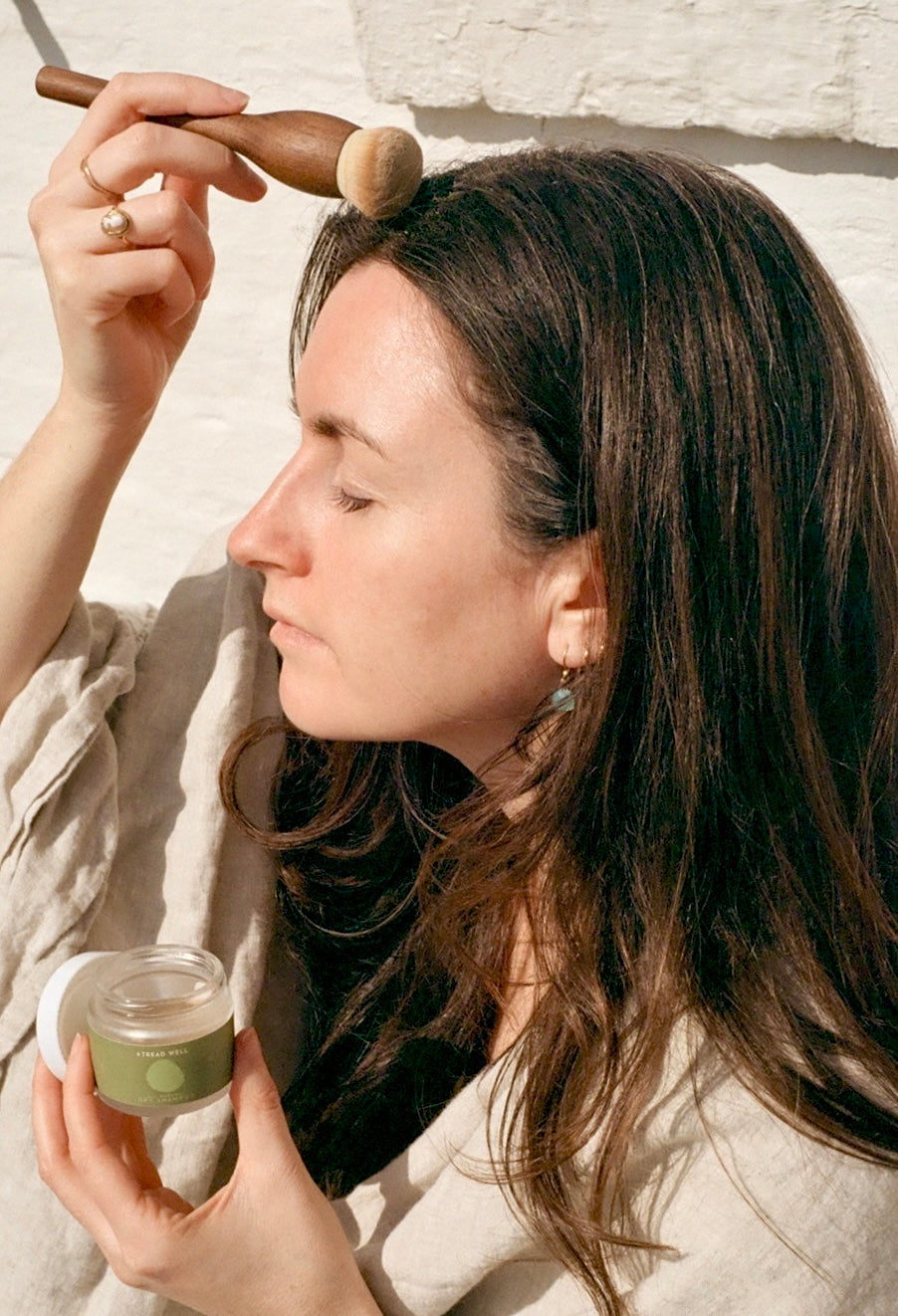 Dry Shampoo Brush by & Tread Well