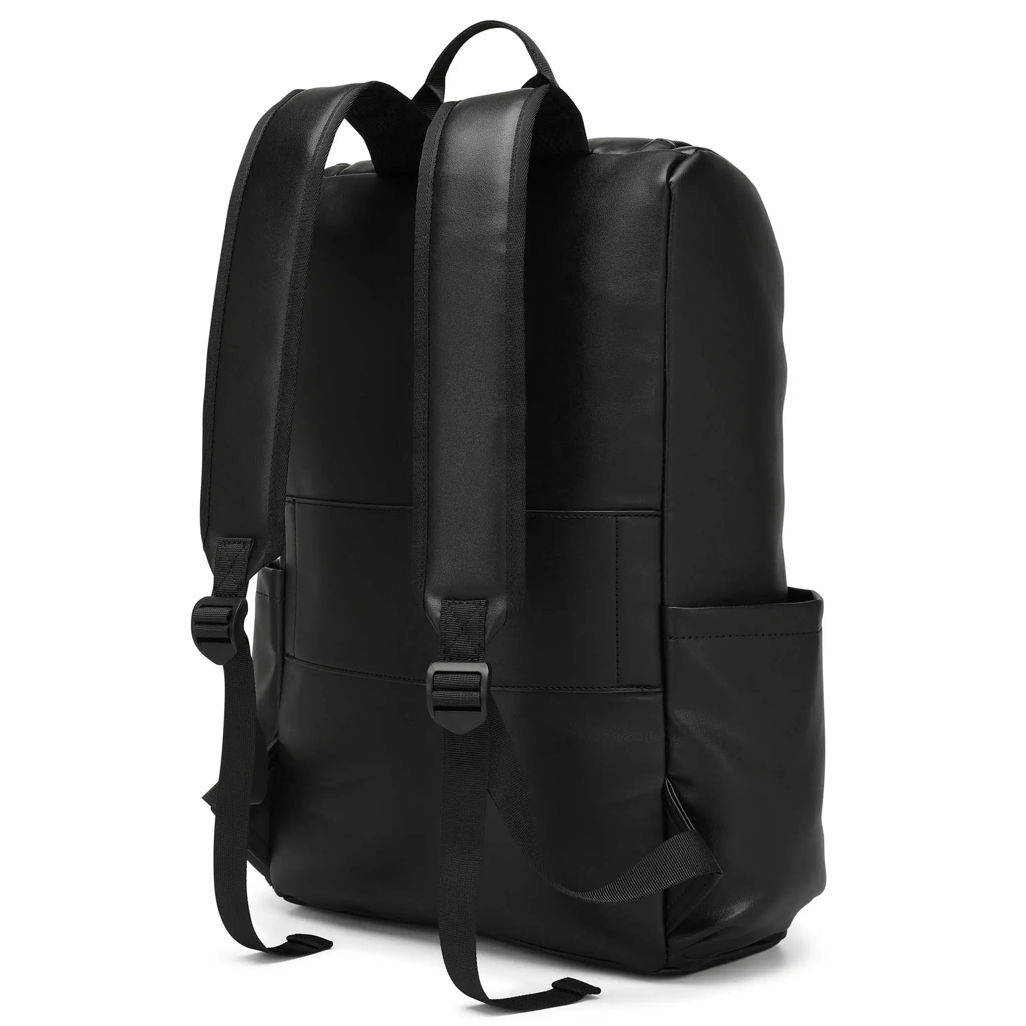 Roamer 22L Backpack
