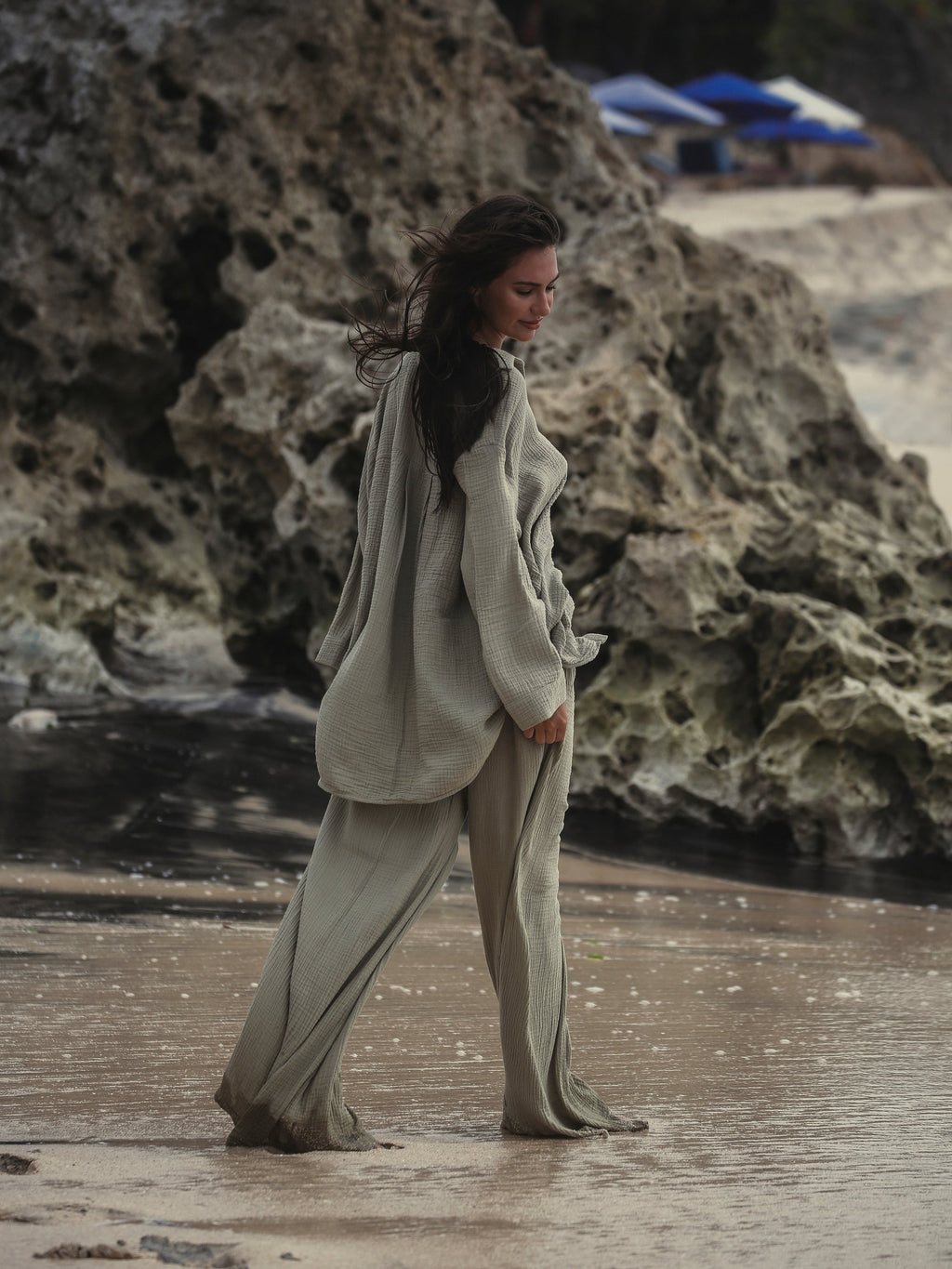 Echo Maxi Shirt - Khaki Green - elizabeth + Bern