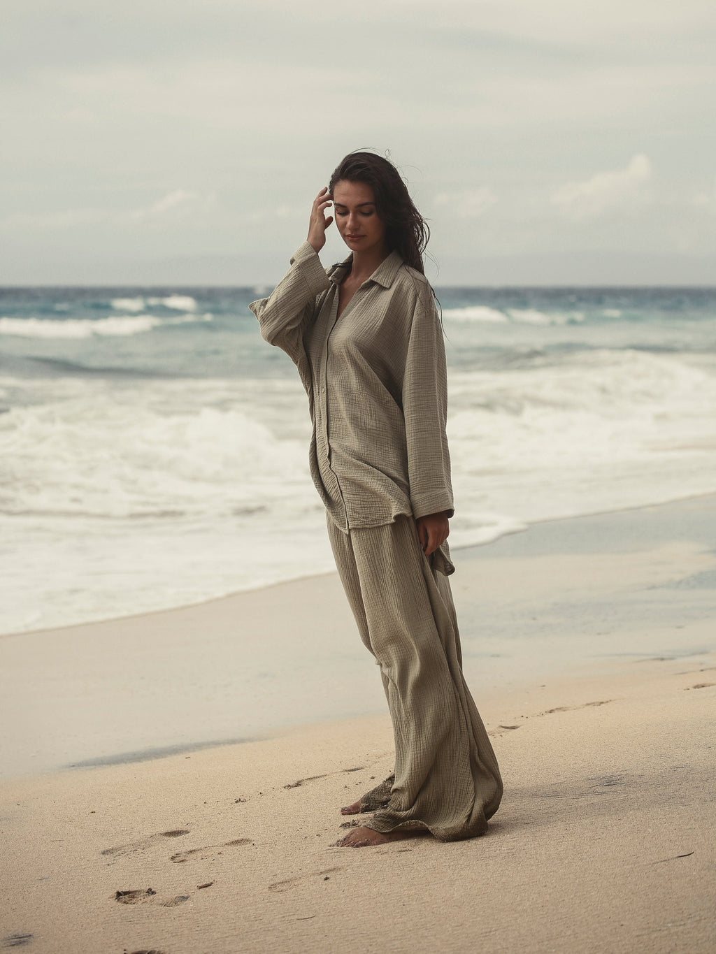 Echo Maxi Shirt - Khaki Green - elizabeth + Bern