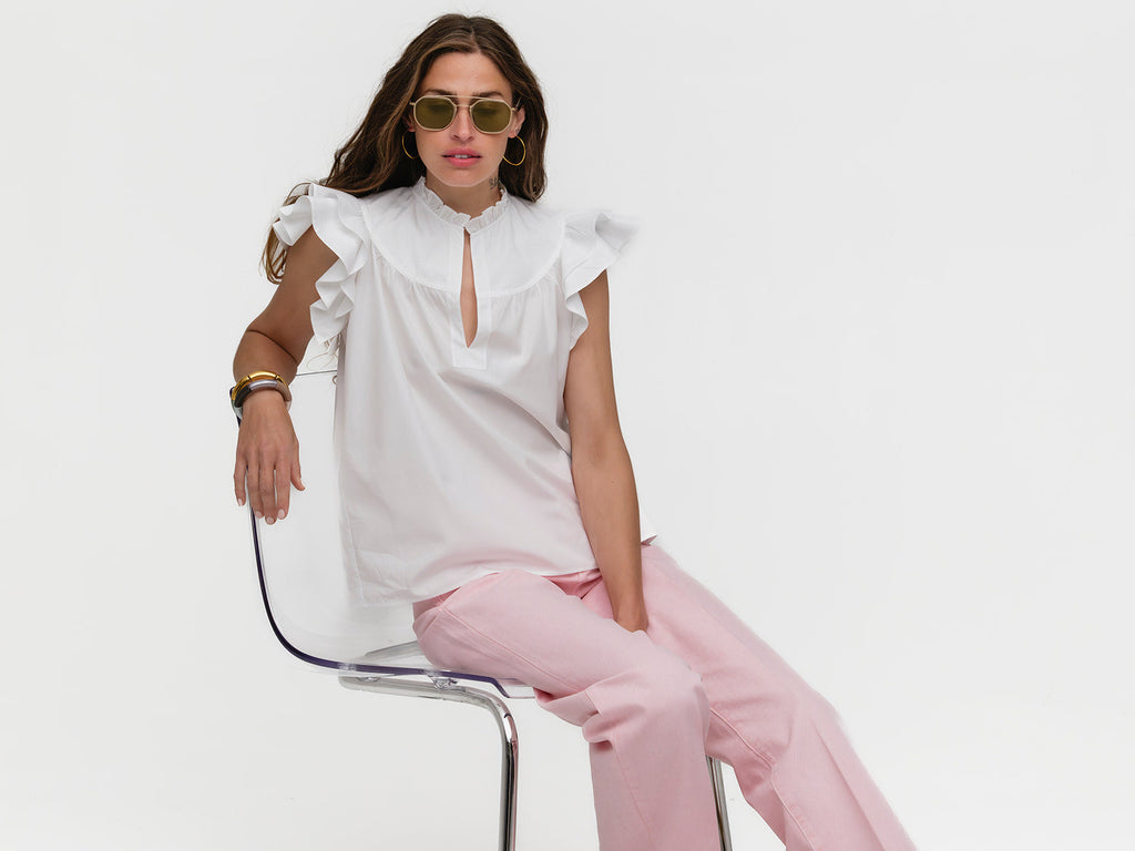 FLUTTER SLEEVE: THE RIGHT WHITE