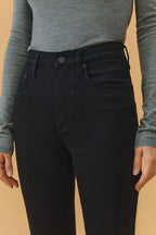 Two Shots High Rise Straight Crop Jeans HJ013