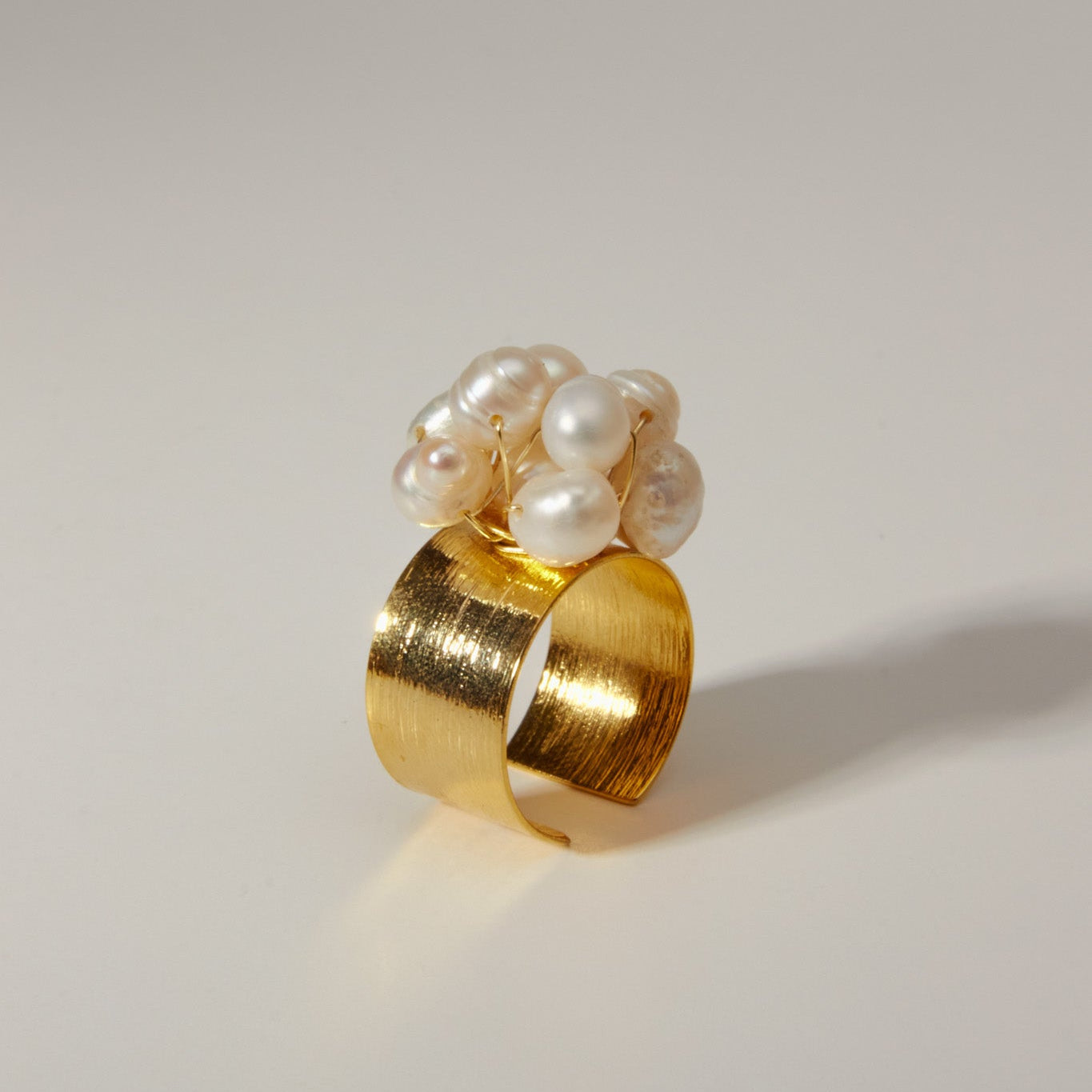 Pearls Ring