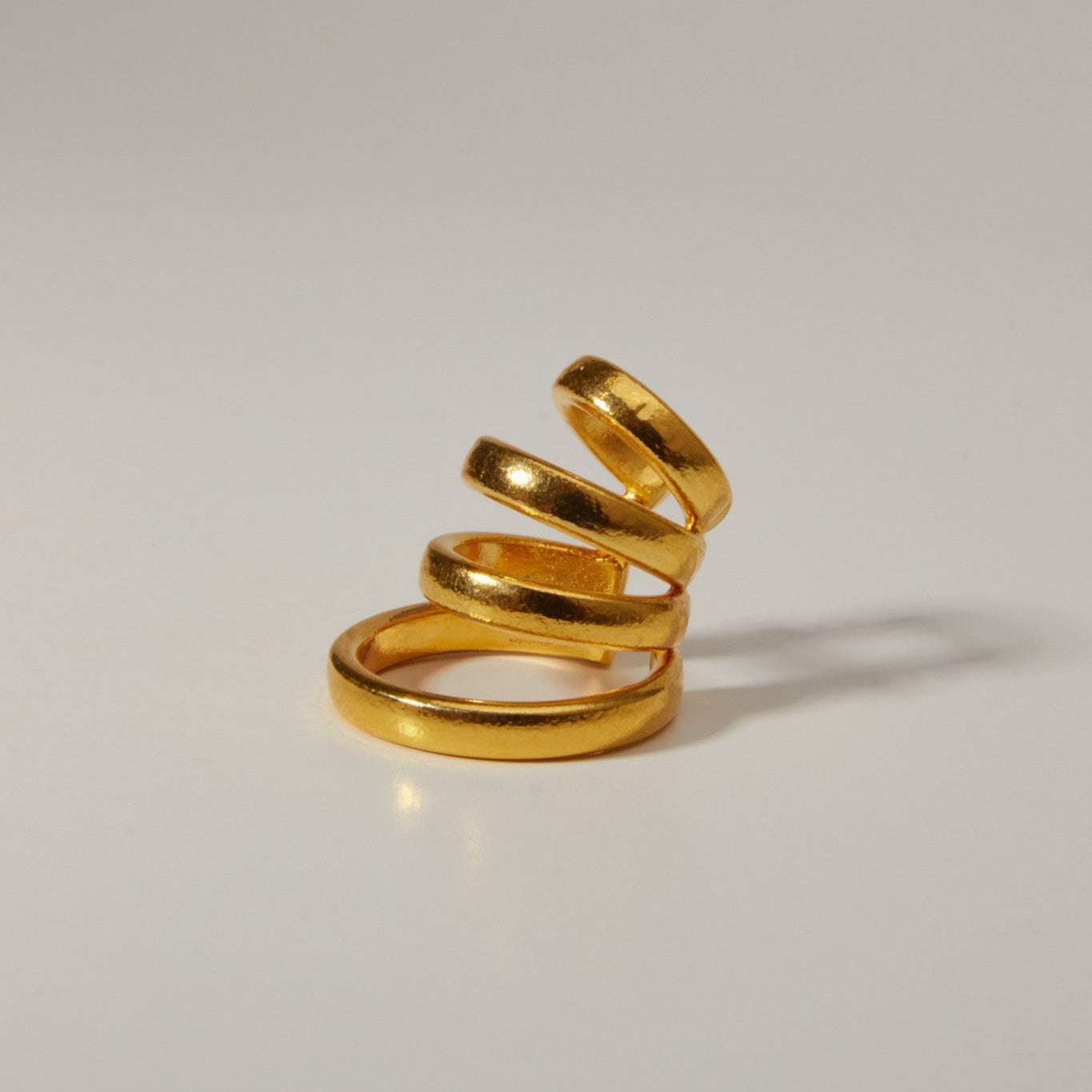 Circular Body Ear Cuff