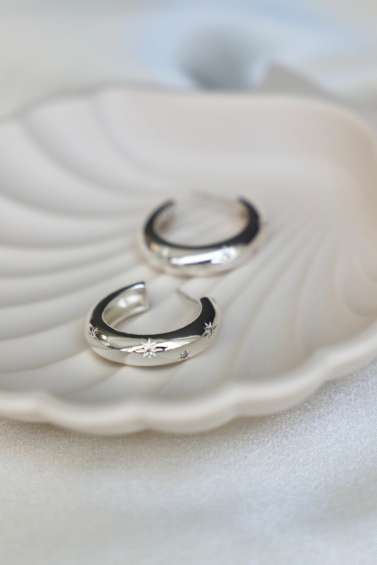 MEREDITH CZ STAR THICK HOOP - elizabeth + Bern