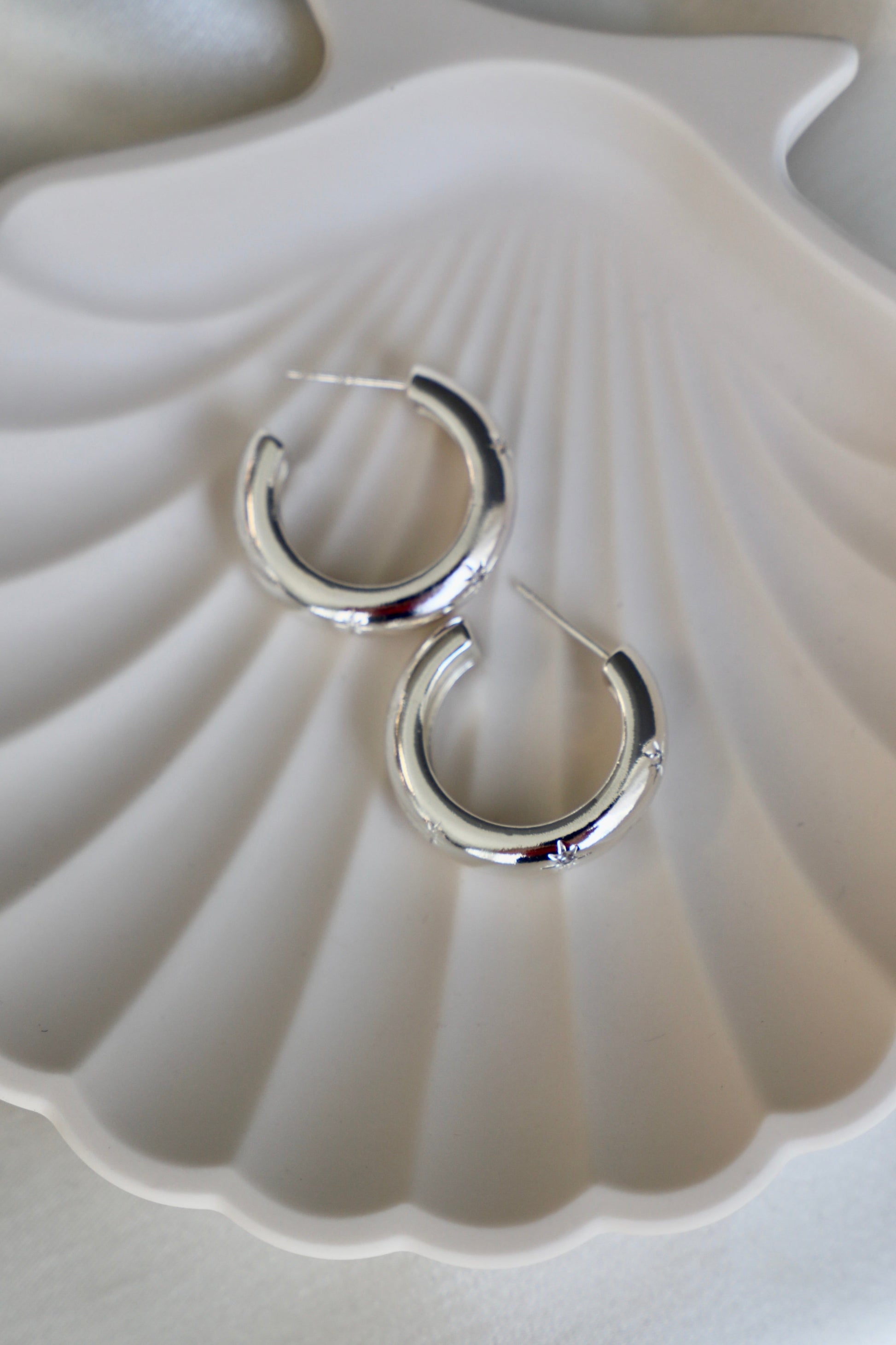 MEREDITH CZ STAR THICK HOOP - elizabeth + Bern