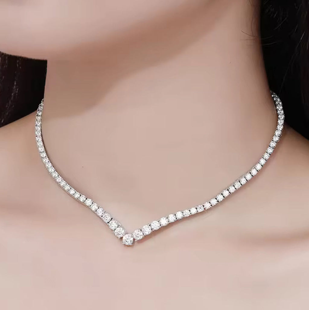 Moissanite Diamond V Necklace