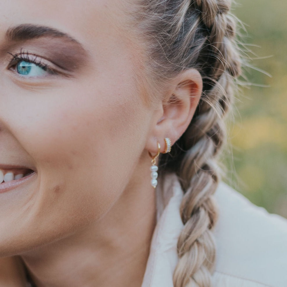 Catalina Pearl Earrings - elizabeth + Bern