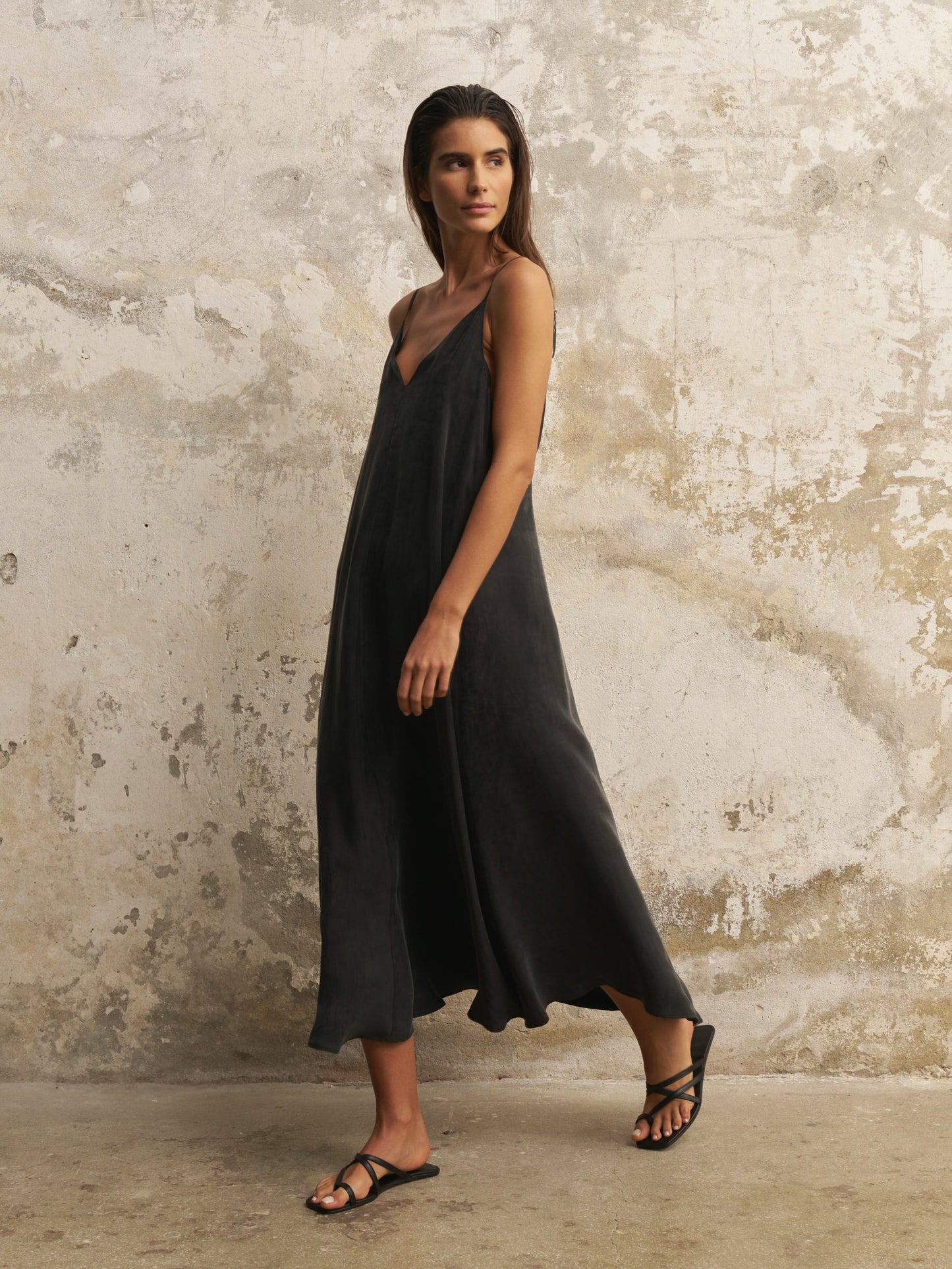 Lucid Flow Maxi Dress - Black - elizabeth + Bern