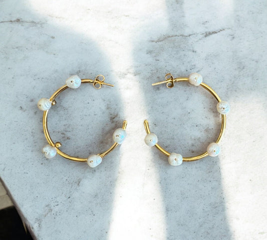 Luna Pearls Hoops - elizabeth + Bern