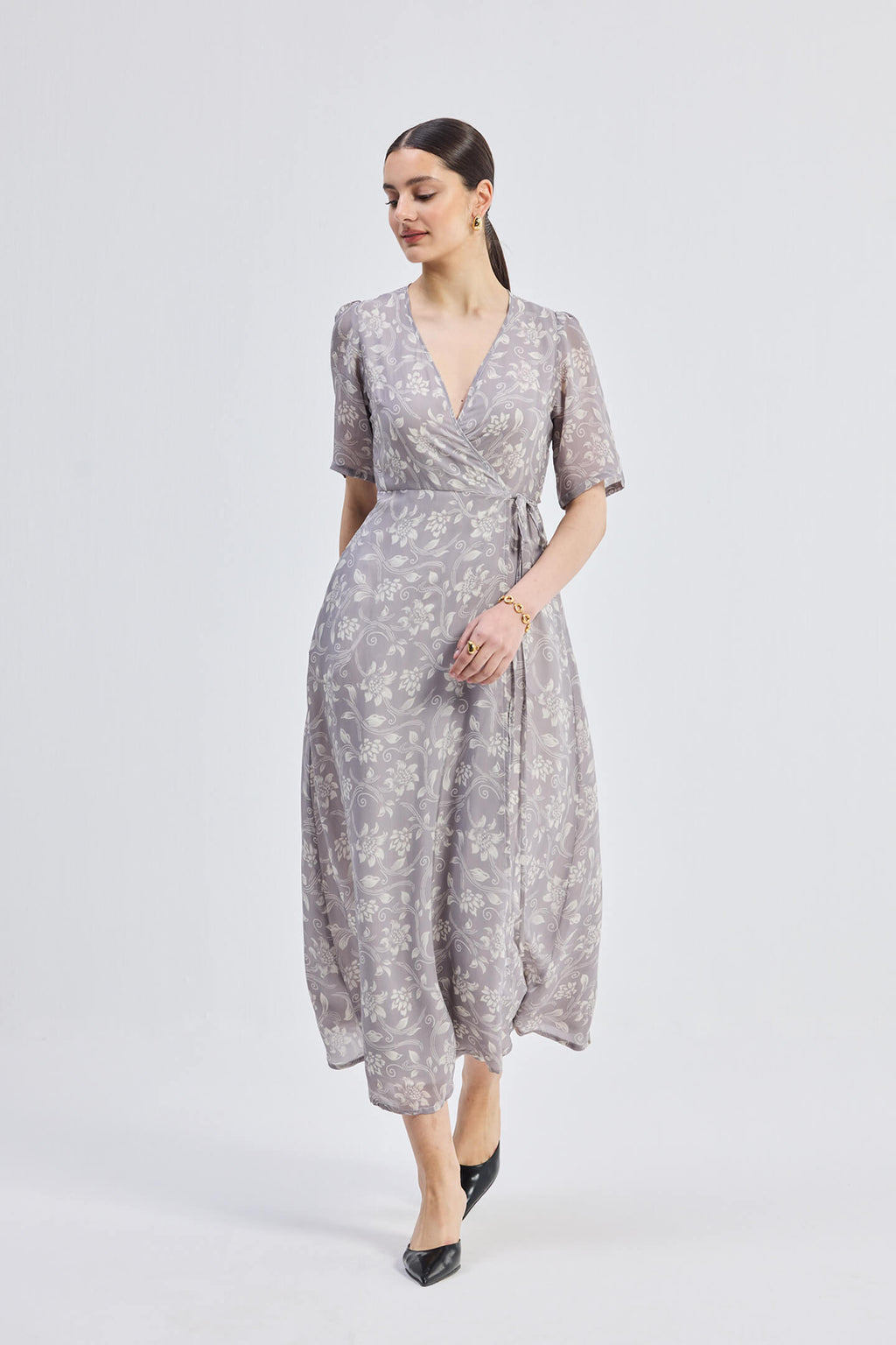 Maxi Wrap Floral dress in Vintage Vines