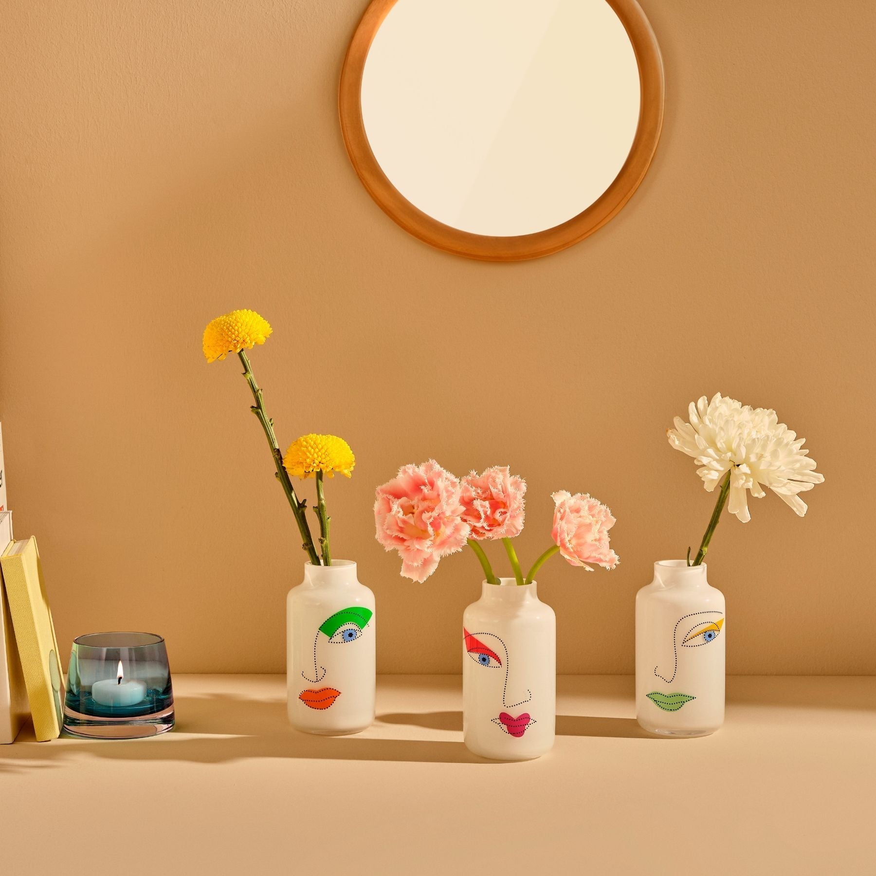 Mini Magnolia Rock & Pop Vase Small