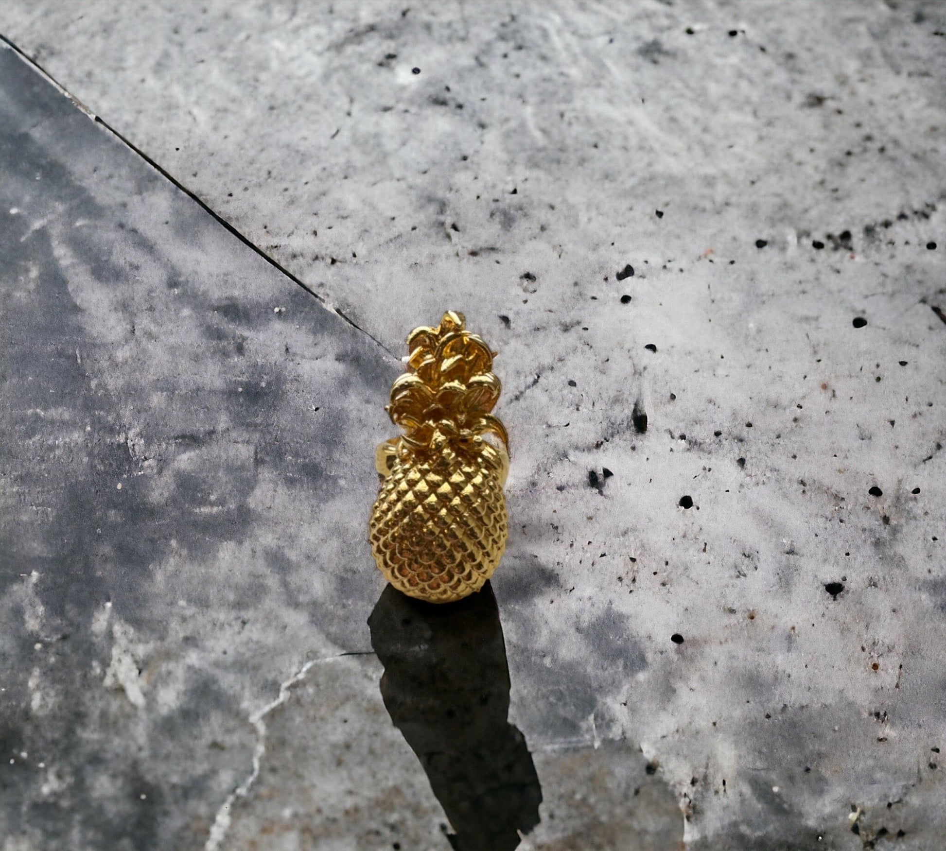 Anana Ring - elizabeth + Bern