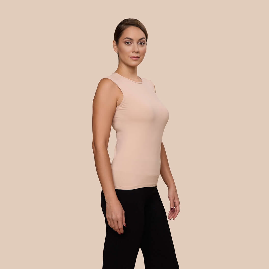 Sleeveless Crew Neck Layering Top