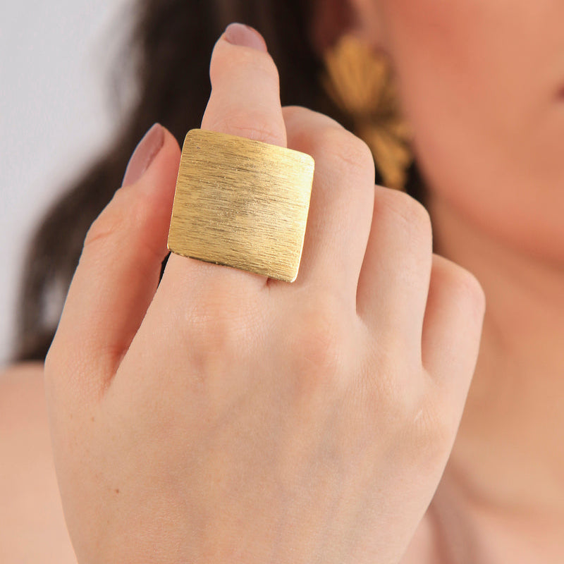 Square Ring