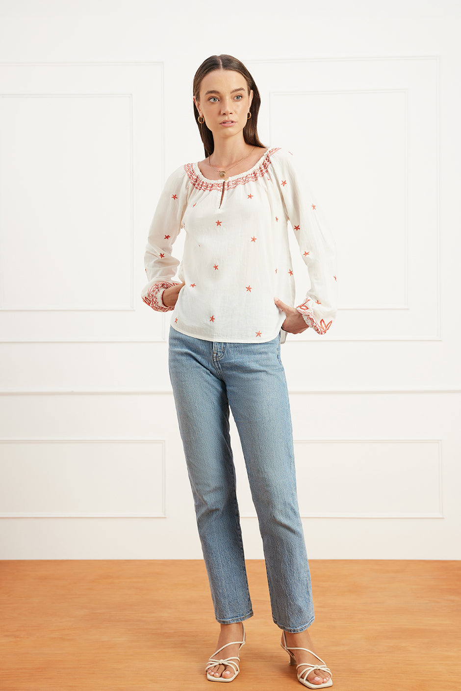 Maise Embroiderd Top