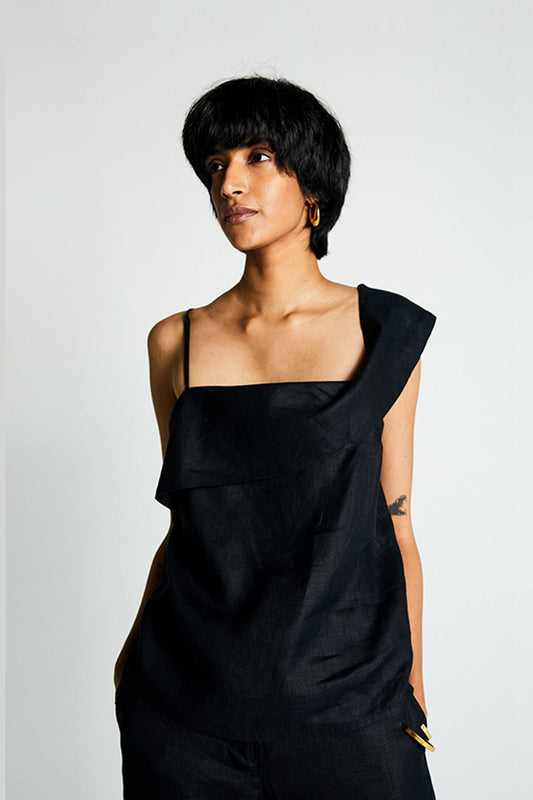 The Wandering Wave Top in Black - elizabeth + Bern