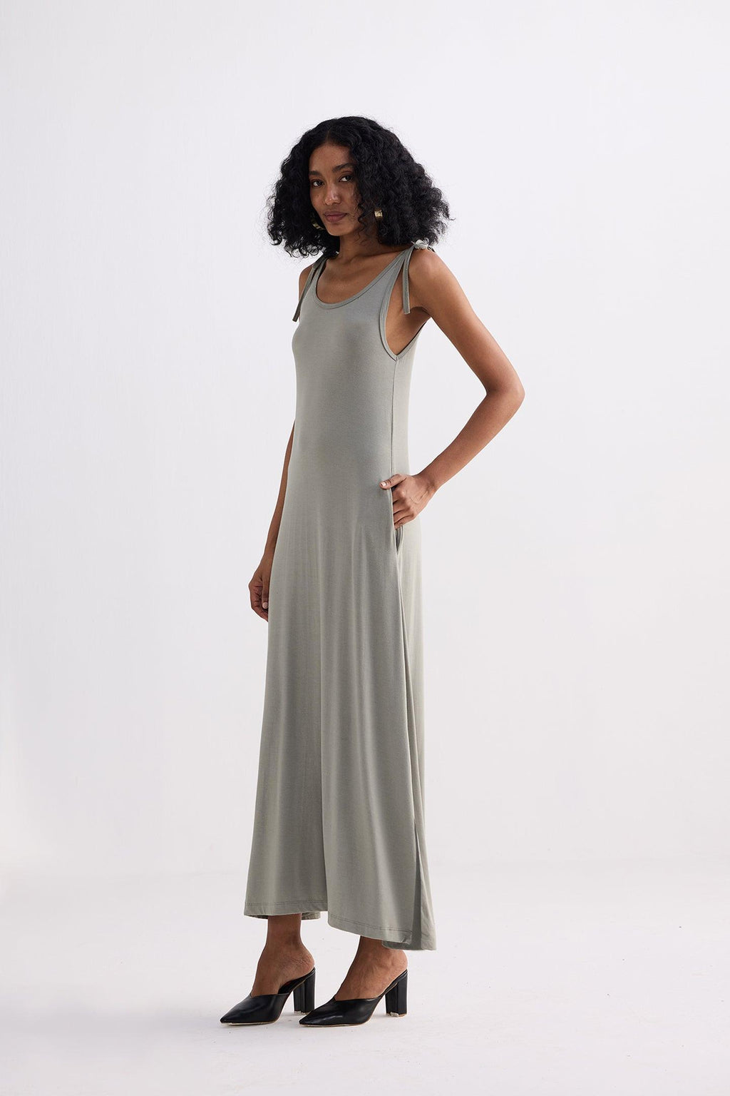 Tie-Detail Maxi Dress in Light Olive
