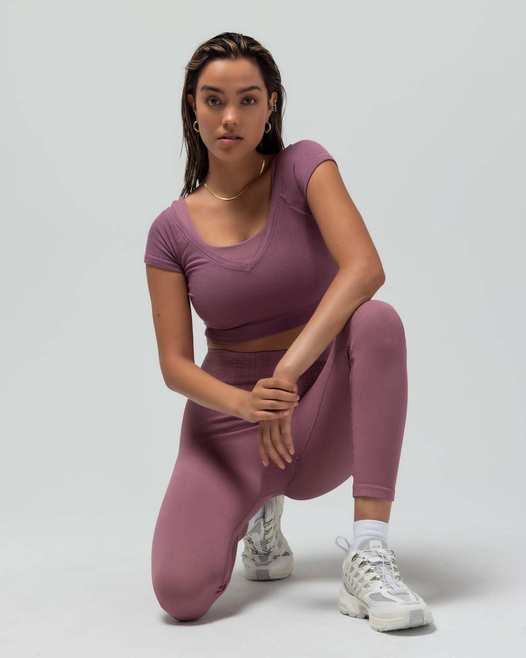 RIBBED CAP SLEEVE CROP TOP