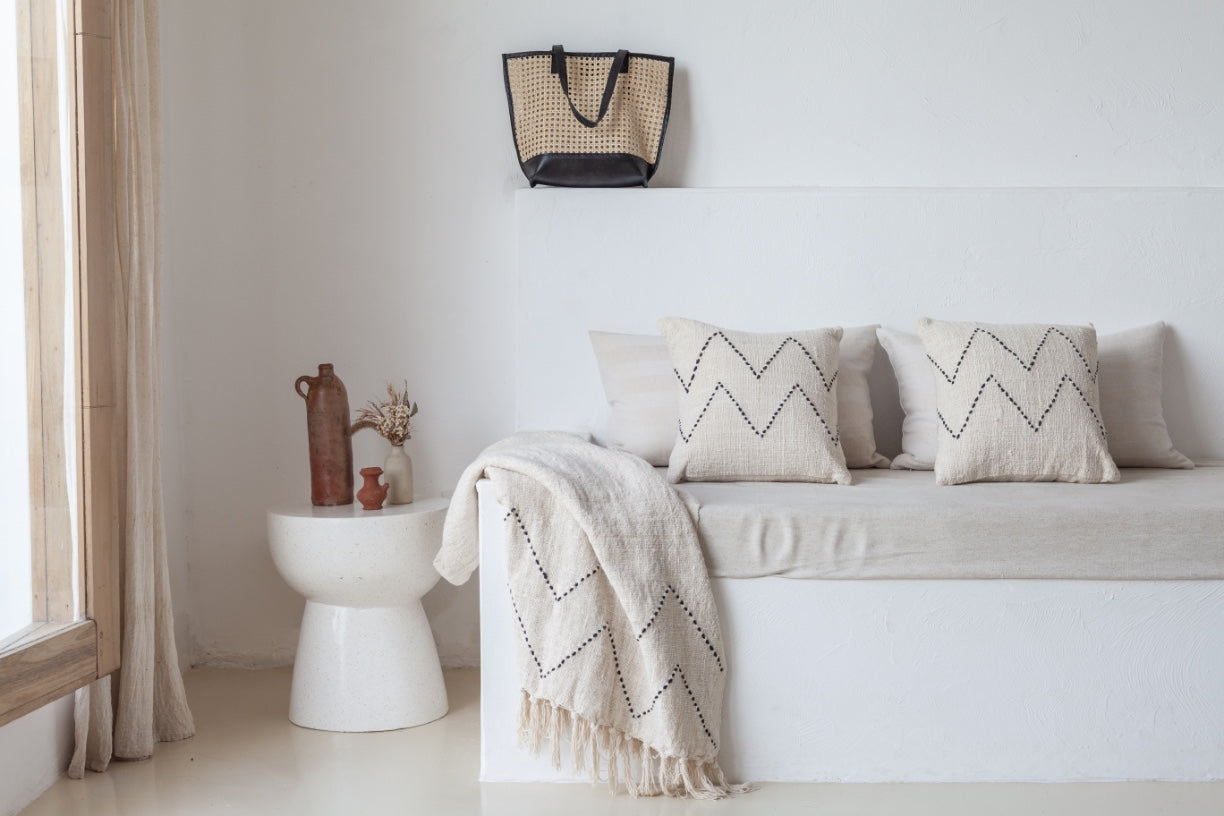 Hand Loomed Cotton Blanket in Black Motif