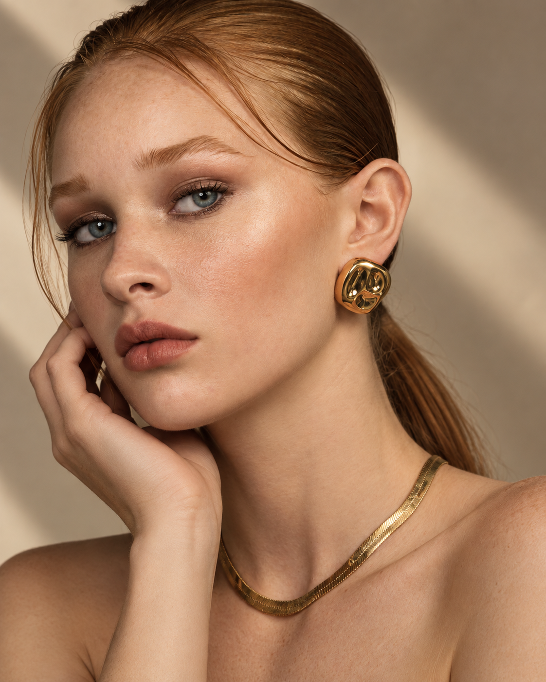 Sara Gold Earrings